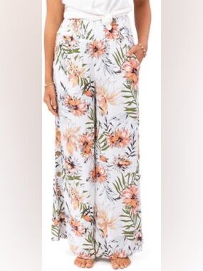 Floral Pants either Button Detail